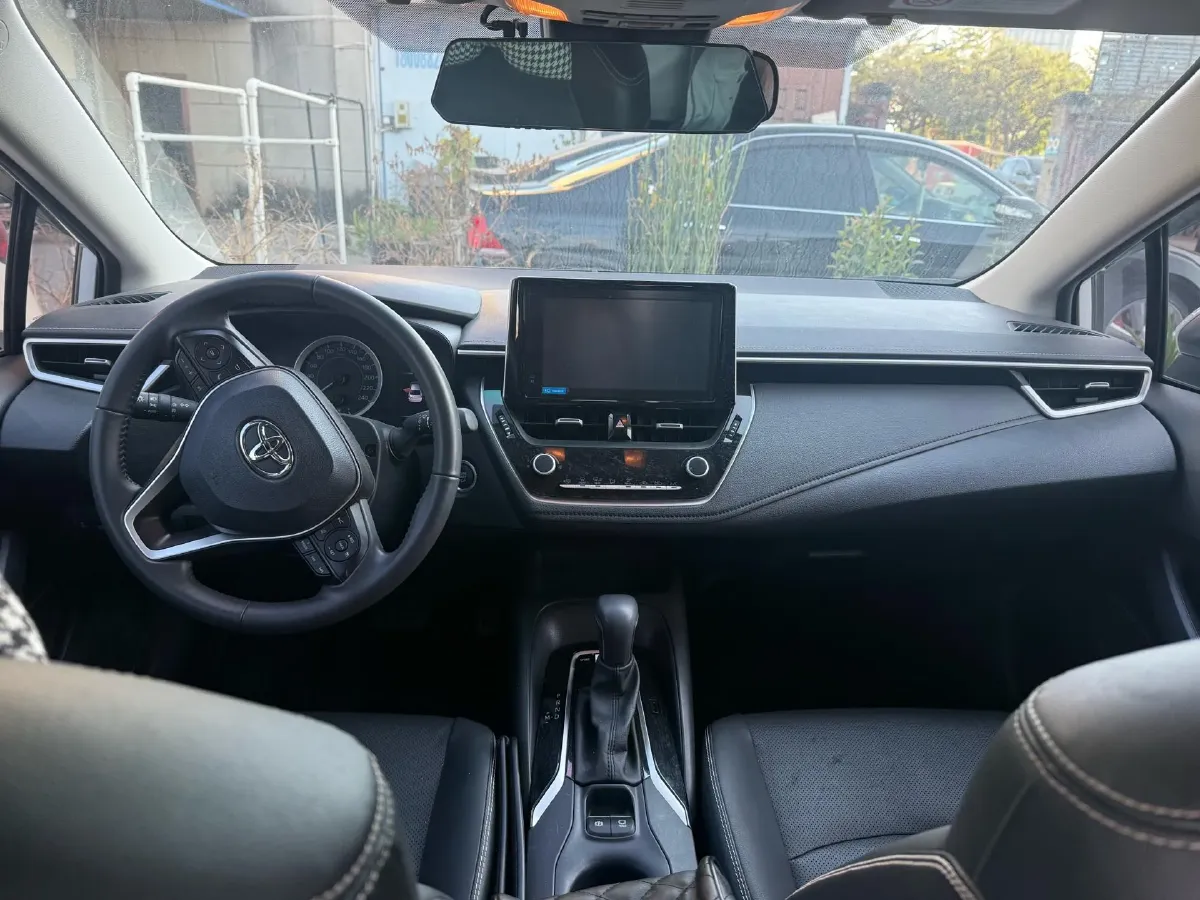 2021 Toyota Corolla 1.2T 116HP L4 CVT,autocango,china used car exporter,china ev exporter,chinese used car exporter,chinese used ev exporter