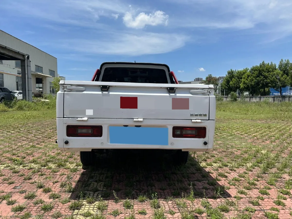 2021 WuLing ZhentTu 1.5L 99HP L4 5MT,autocango,china used car exporter,china ev exporter,chinese used car exporter,chinese used ev exporter