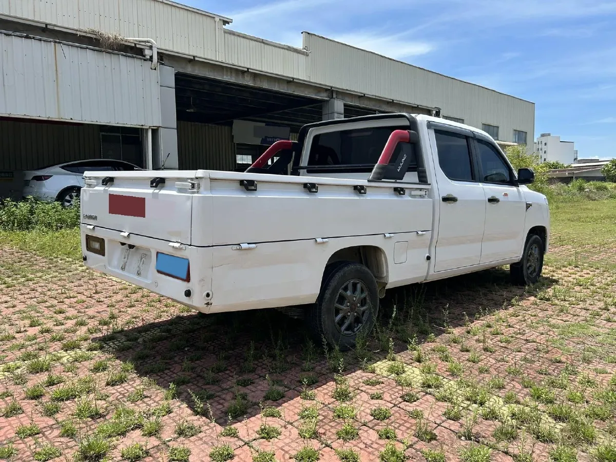 2021 WuLing ZhentTu 1.5L 99HP L4 5MT,autocango,china used car exporter,china ev exporter,chinese used car exporter,chinese used ev exporter