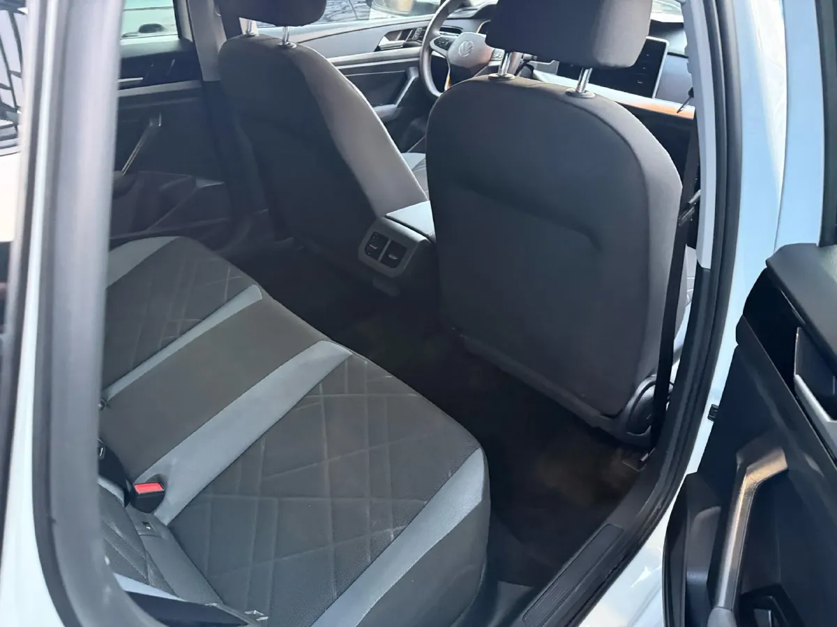 2023 Volkswagen Lavida 1.5L 113HP L4 6AT,autocango,china used car exporter,china ev exporter,chinese used car exporter,chinese used ev exporter