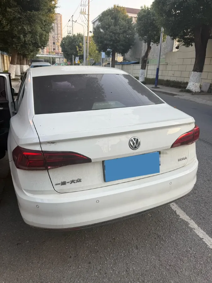 2020 Volkswagen Bora 1.5L 113HP L4 5MT,autocango,china used car exporter,china ev exporter,chinese used car exporter,chinese used ev exporter