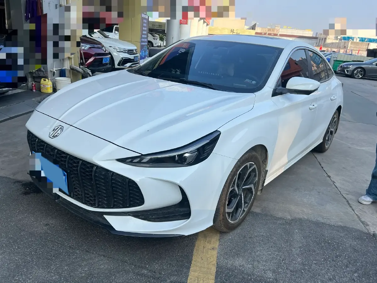 2025 MG 5 1.5T 181HP L4 7DCT