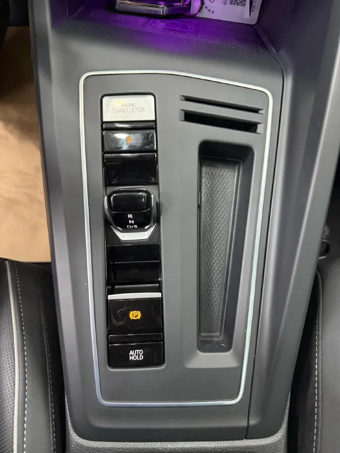 2021 Volkswagen Golf 1.4T 150HP L4 7DCT,autocango,china used car exporter,china ev exporter,chinese used car exporter,chinese used ev exporter