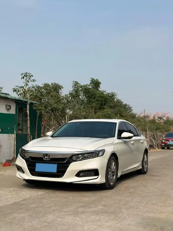 2019 Honda Inspire 1.5T 194HP L4 CVT