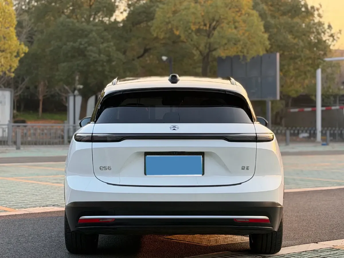 2024 NIO ES6 BEV 75KWH,autocango,china used car exporter,china ev exporter,chinese used car exporter,chinese used ev exporter