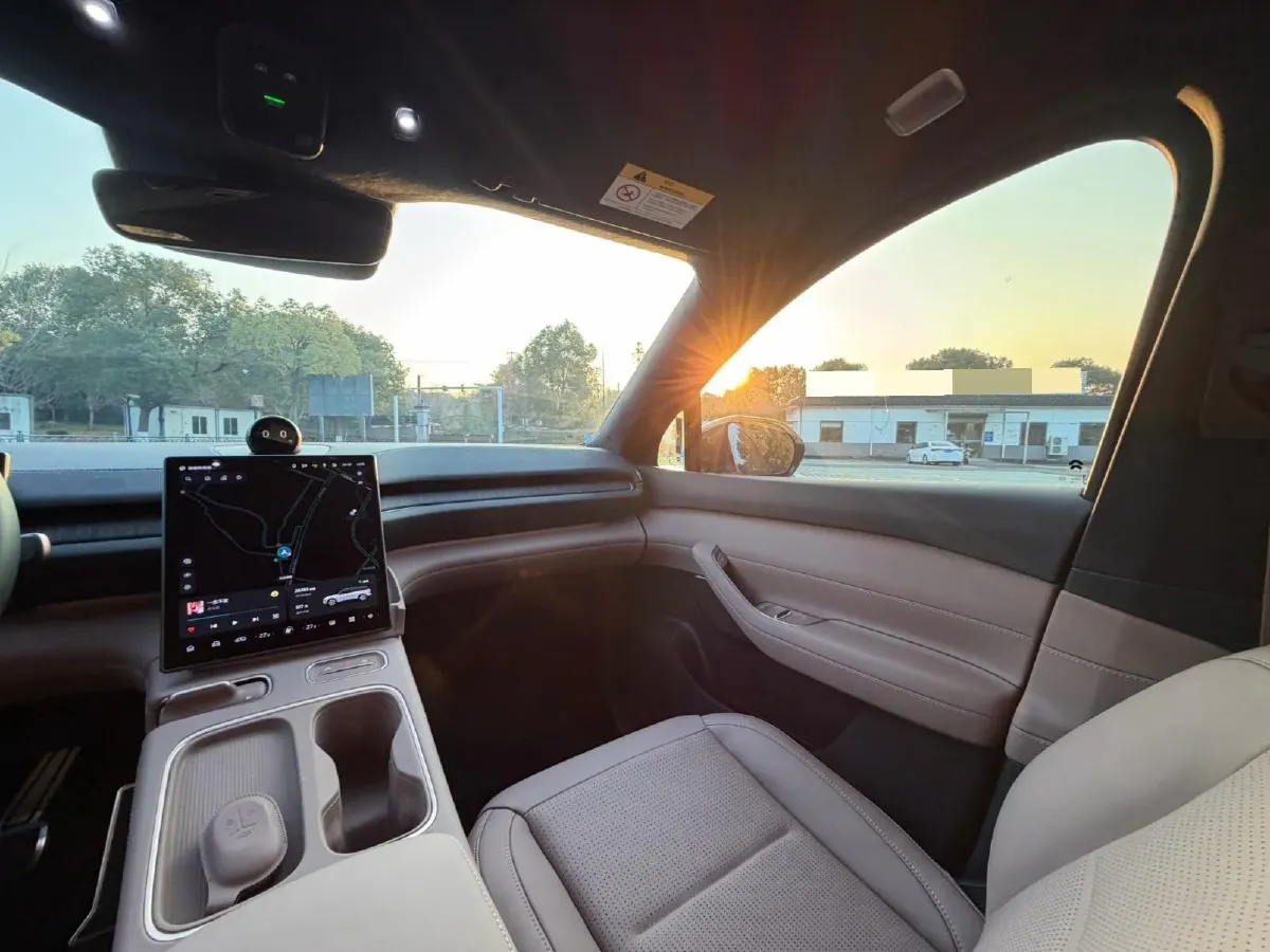 2024 NIO ES6 BEV 75KWH,autocango,china used car exporter,china ev exporter,chinese used car exporter,chinese used ev exporter