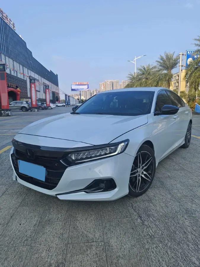 2022 Honda Accord 1.5T 194HP L4 CVT