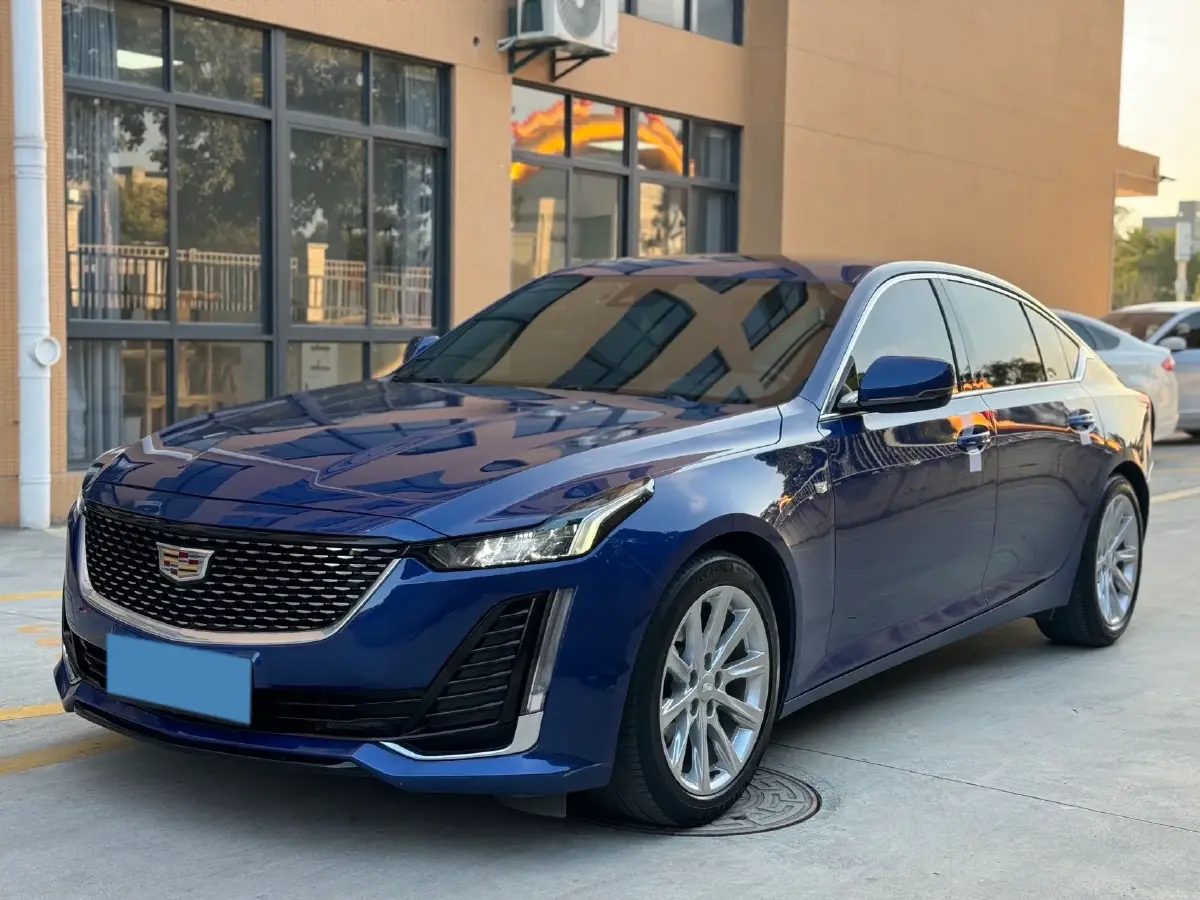 2021 Cadillac CT5 2.0T 237HP L4 10AT