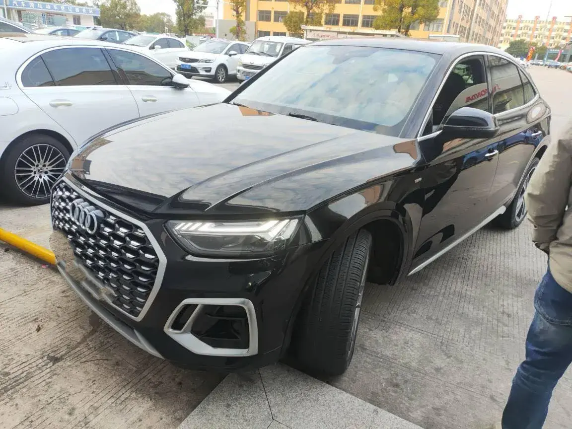 2022 Audi Q5L Sportback 2.0T 252HP L4 7DCT
