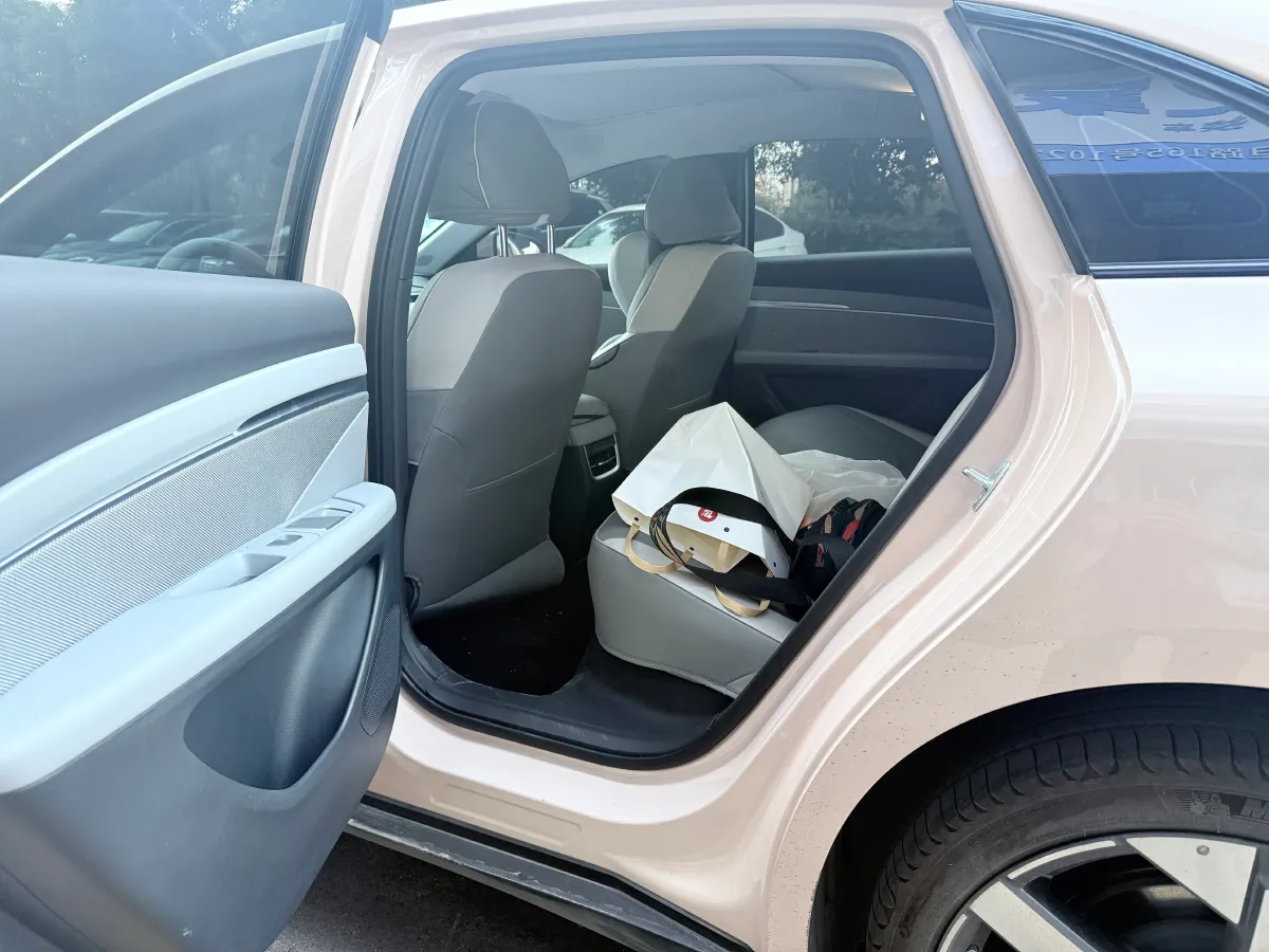 2024 Xpeng MONA M03 BEV 51.8KWH,autocango,china used car exporter,china ev exporter,chinese used car exporter,chinese used ev exporter