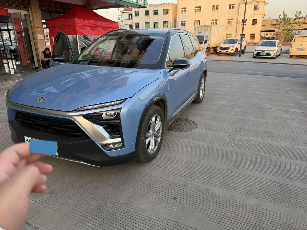 2018 NIO ES8 BEV 70KWH