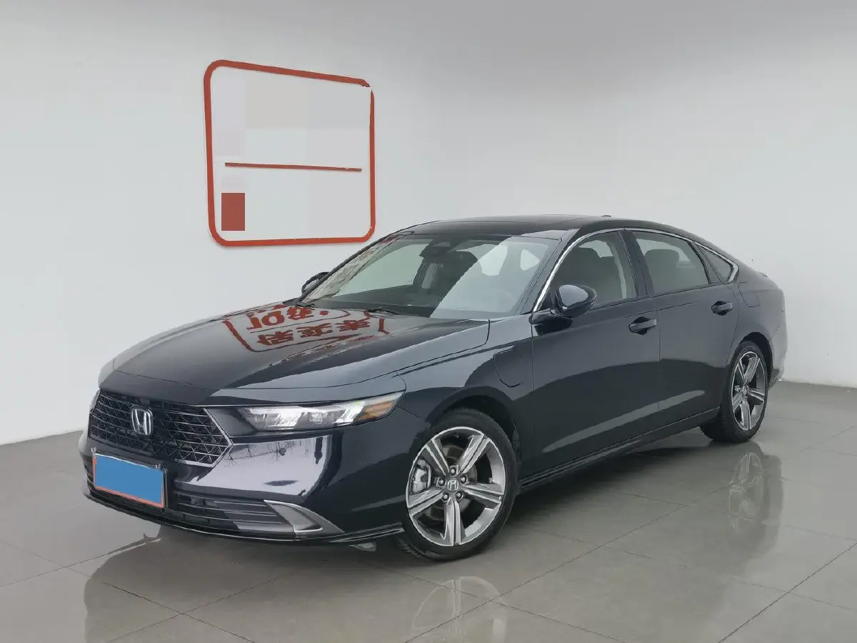 2023 Honda Accord 2.0L 148HP L4 E-CVT PHEV 17.7KWH