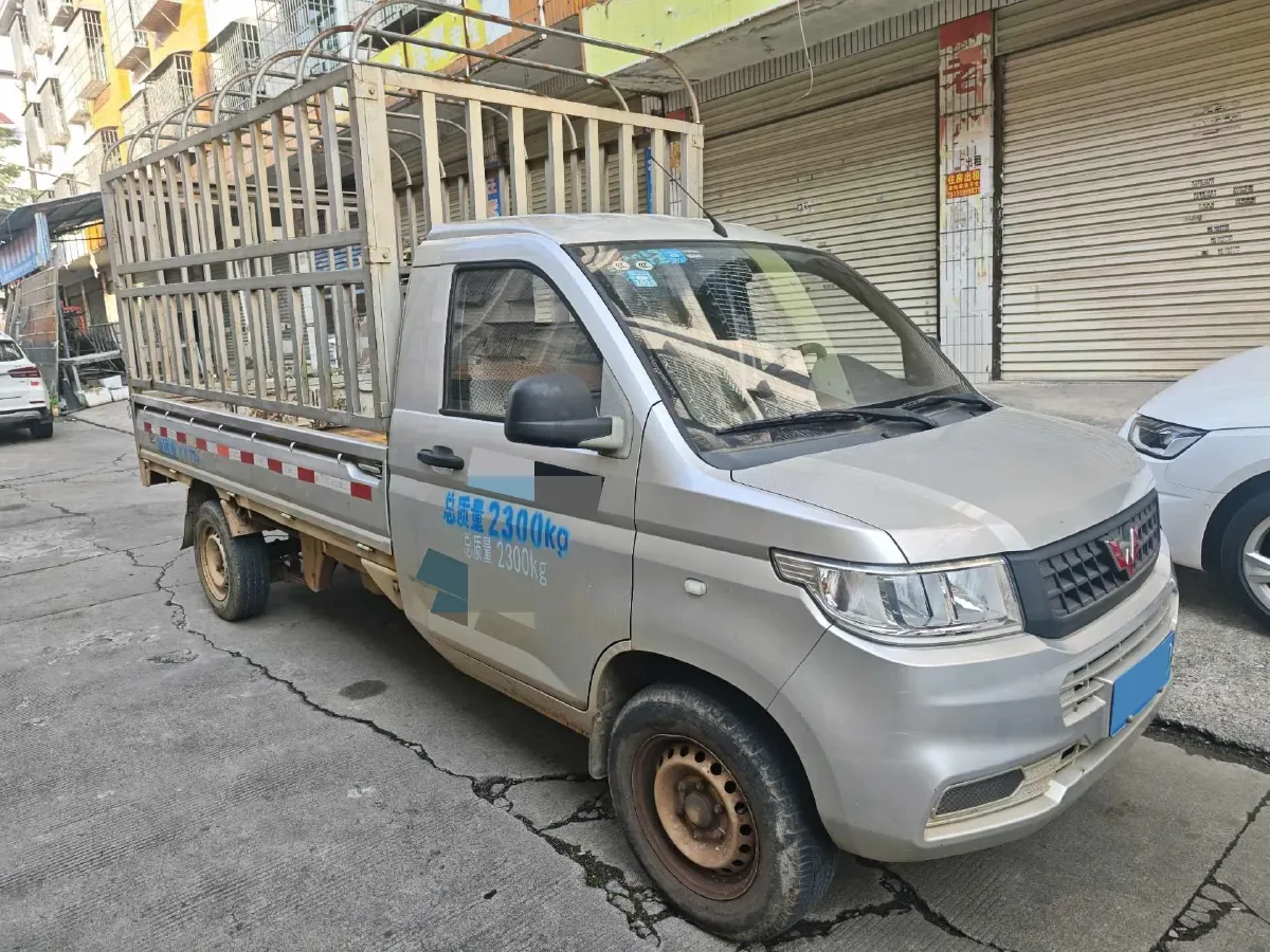2017 Zotye T300 1.5L 112HP L4 5MT,autocango,china used car exporter,china ev exporter,chinese used car exporter,chinese used ev exporter