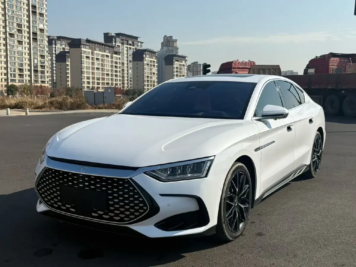 2022 Infiniti Q50L 2.0T 211HP L4 7AT