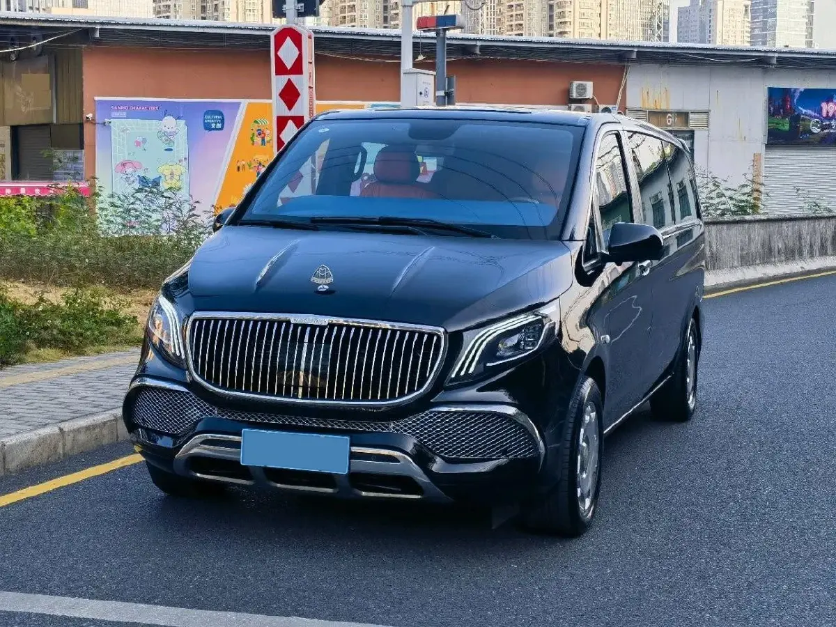 2023 Mercedes-Benz Vito 2.0T 211HP L4 9AT