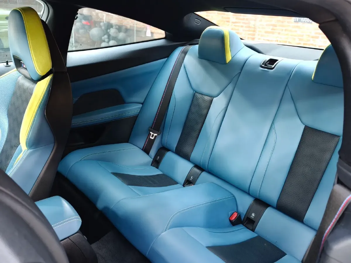 2021 BMW M4 3.0T 510HP L6 8AT,autocango,china used car exporter,china ev exporter,chinese used car exporter,chinese used ev exporter