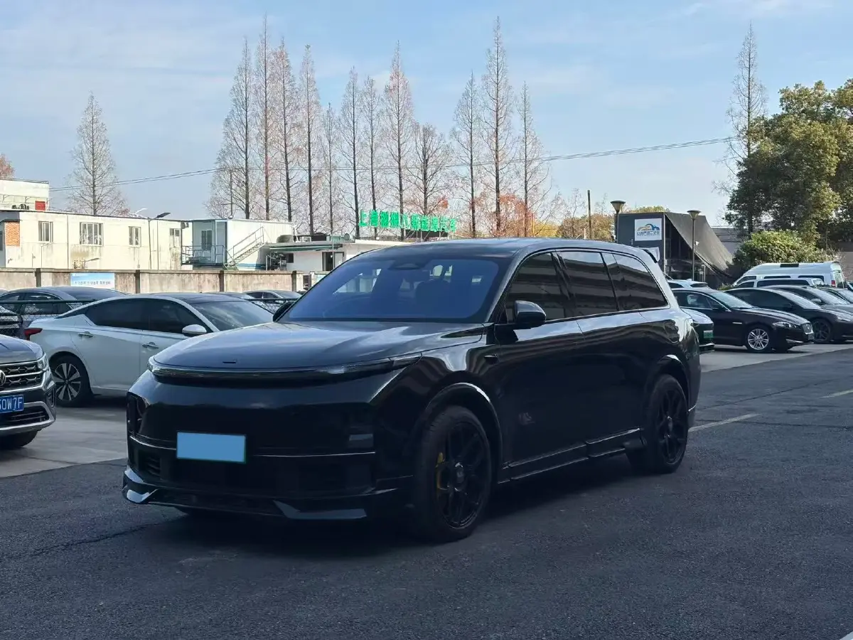 2023 Li L9 Range Extended 154HP REEV 42.6KWH