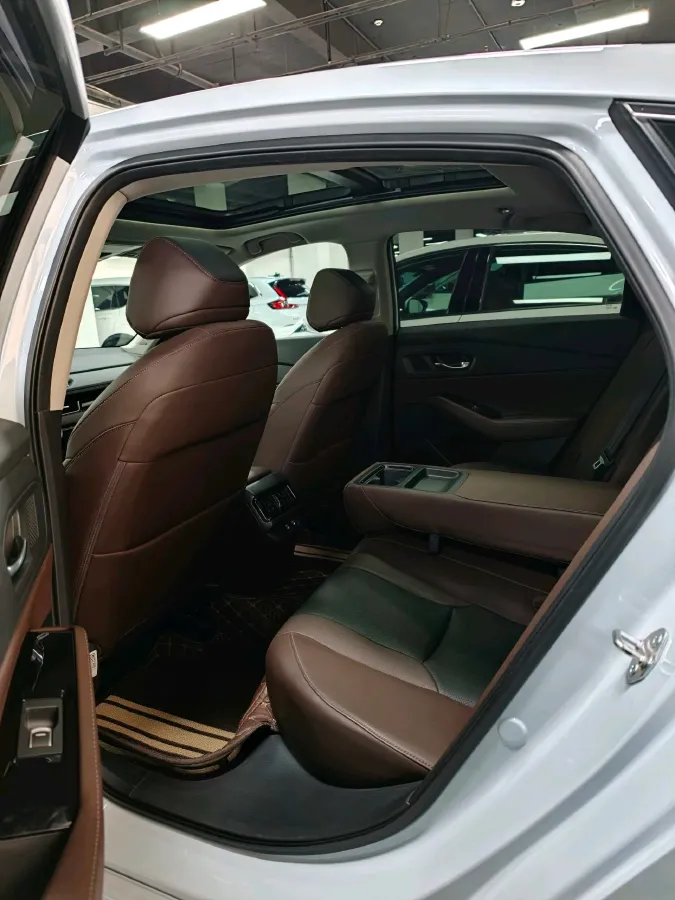 2023 Honda Inspire 2.0L 148HP L4 E-CVT PHEV,autocango,china used car exporter,china ev exporter,chinese used car exporter,chinese used ev exporter