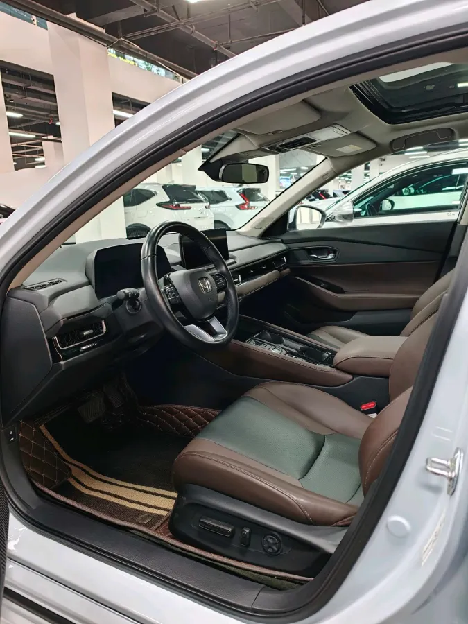 2023 Honda Inspire 2.0L 148HP L4 E-CVT PHEV,autocango,china used car exporter,china ev exporter,chinese used car exporter,chinese used ev exporter