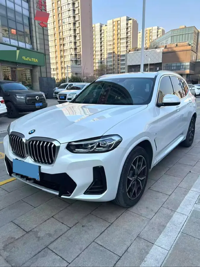 2022 BMW X3 2.0T 184HP L4 8AT