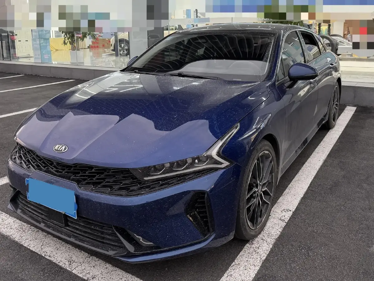 2020 Kia K5 2.0T 240HP L4 8AT