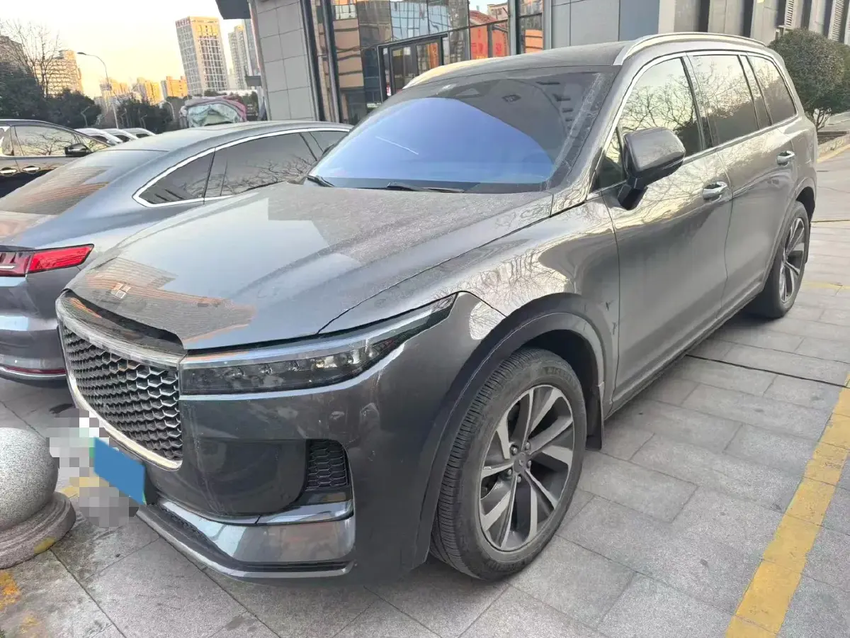 2021 Li ONE Range Extended 131HP REEV 40.5KWH