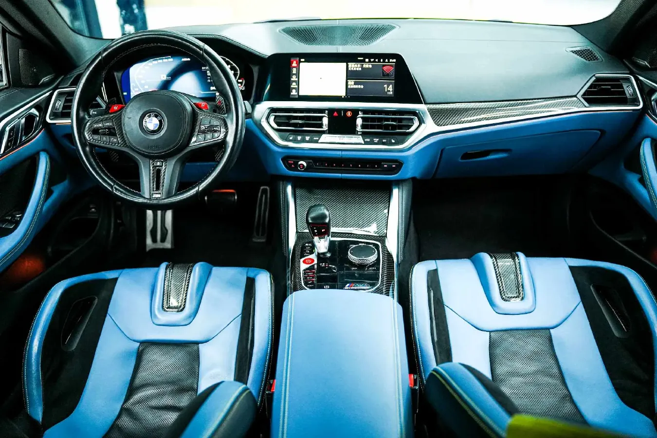 2021 BMW M4 3.0T 510HP L6 8AT,autocango,china used car exporter,china ev exporter,chinese used car exporter,chinese used ev exporter