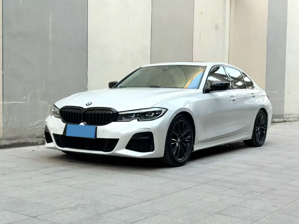 2021 BMW 3 Series 2.0T 184HP L4 8AT