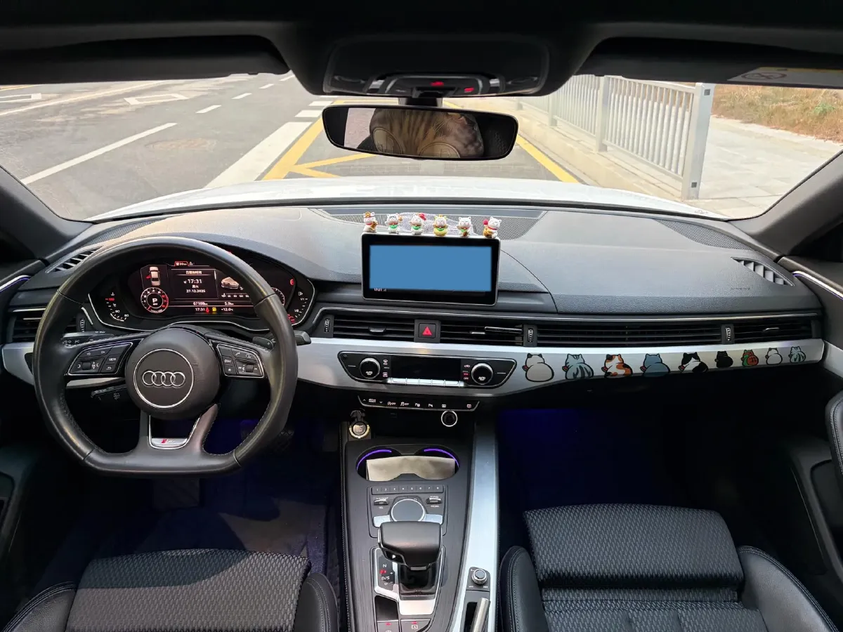 2019 Lexus UX 2.0L 146HP L4 E-CVT Hybrid,autocango,china used car exporter,china ev exporter,chinese used car exporter,chinese used ev exporter