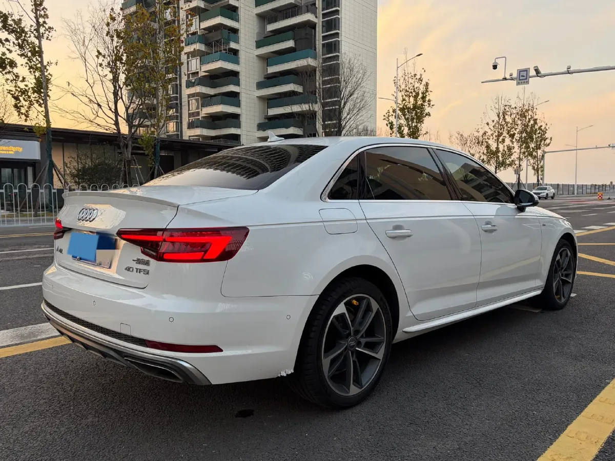 2019 Lexus UX 2.0L 146HP L4 E-CVT Hybrid,autocango,china used car exporter,china ev exporter,chinese used car exporter,chinese used ev exporter