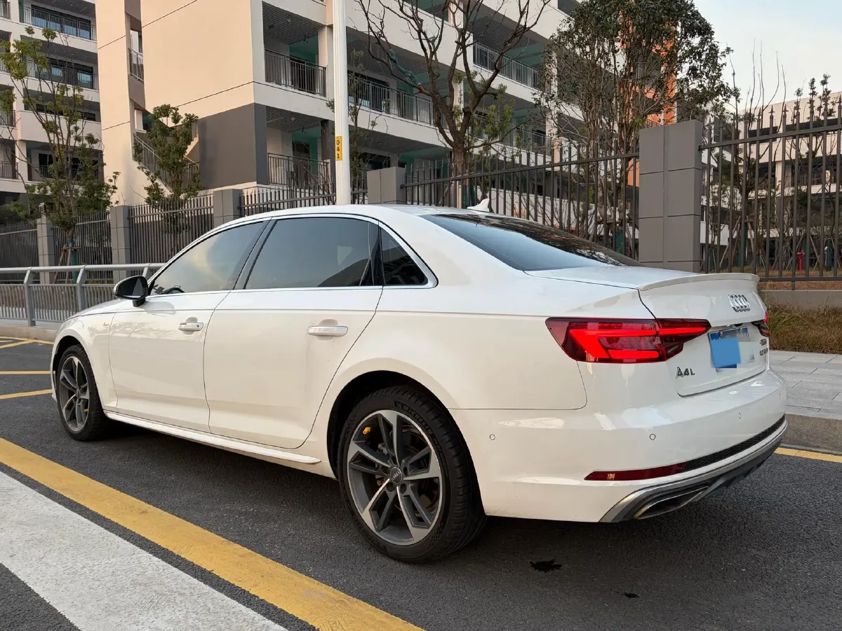 2019 Lexus UX 2.0L 146HP L4 E-CVT Hybrid,autocango,china used car exporter,china ev exporter,chinese used car exporter,chinese used ev exporter