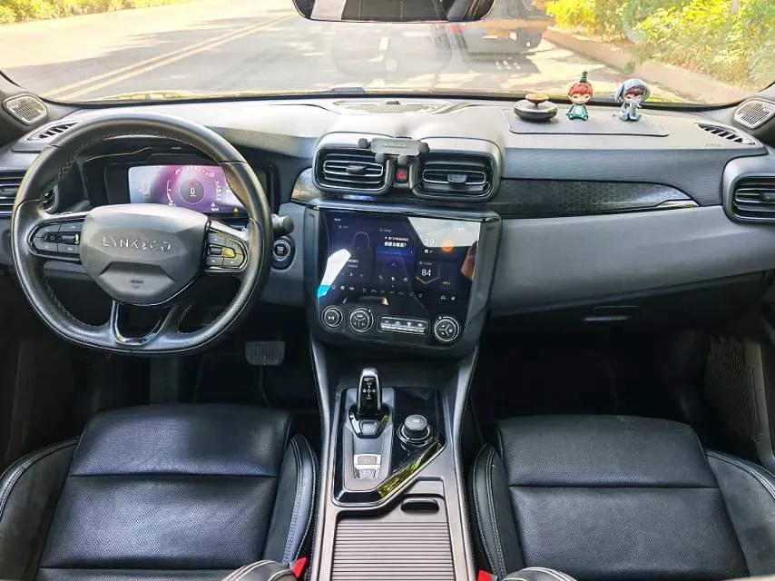 2021 LYNK&CO 03 New Energy 1.5T 180HP L3 7DCT PHEV 9.4KWH,autocango,china used car exporter,china ev exporter,chinese used car exporter,chinese used ev exporter