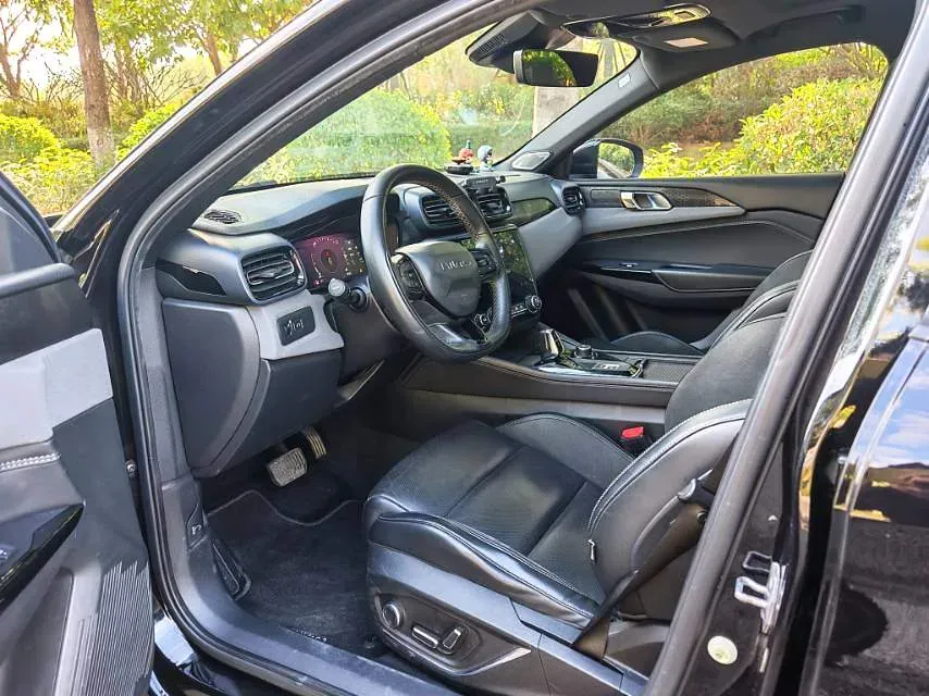 2021 LYNK&CO 03 New Energy 1.5T 180HP L3 7DCT PHEV 9.4KWH,autocango,china used car exporter,china ev exporter,chinese used car exporter,chinese used ev exporter