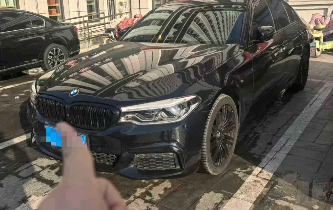 2020 BMW 5 Series 3.0T 340HP L6 8AT