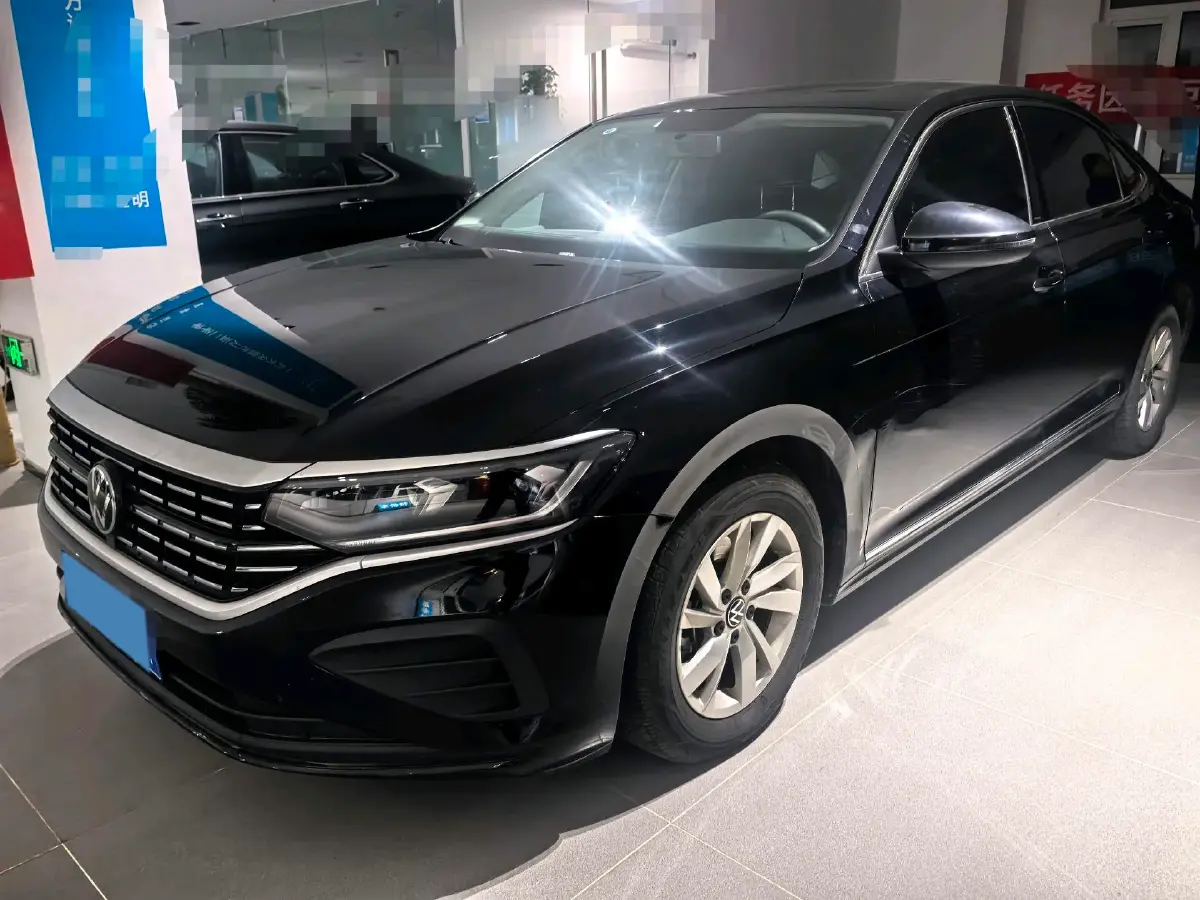 2024 Volkswagen Passat 1.4T 150HP L4 7DCT