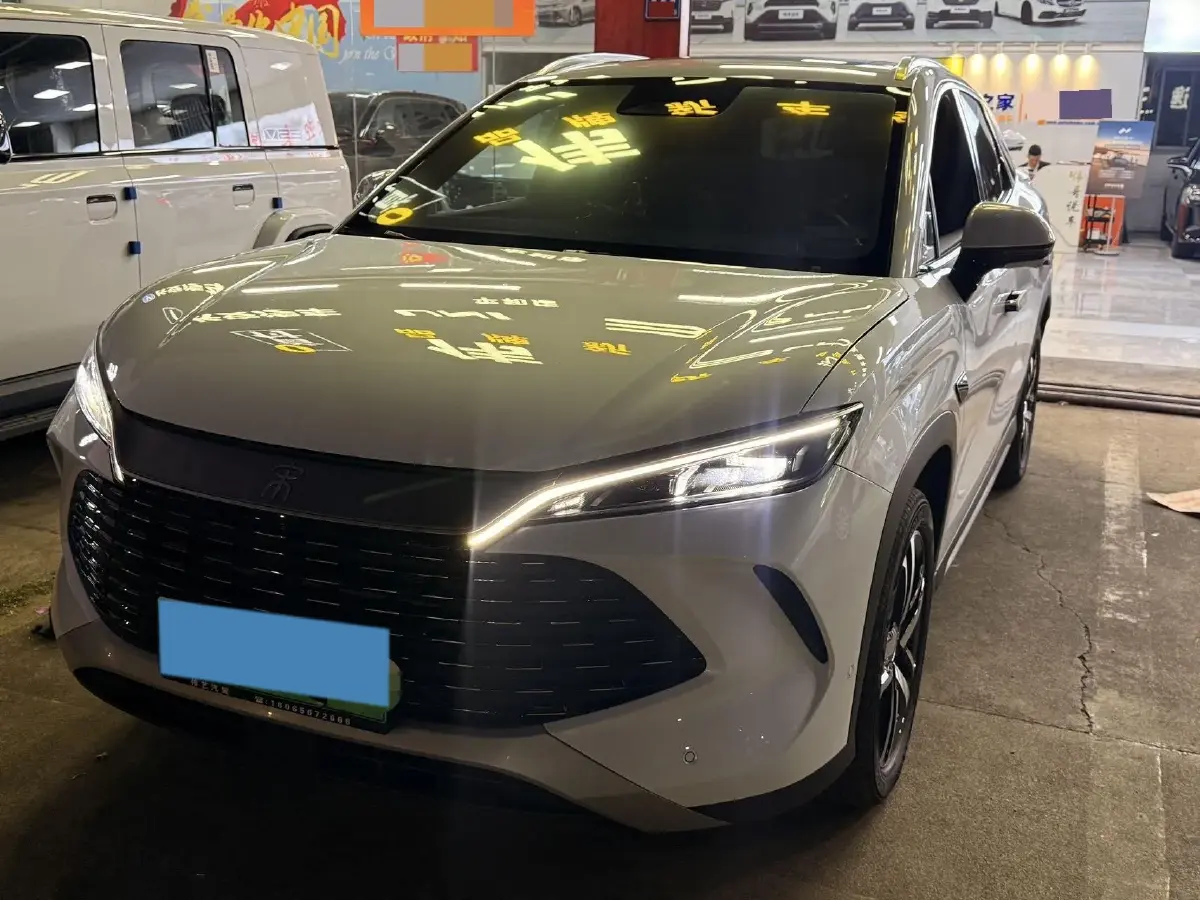 2025 BYD SongL DM-i 1.5L 101HP L4 E-CVT PHEV 18.3KWH