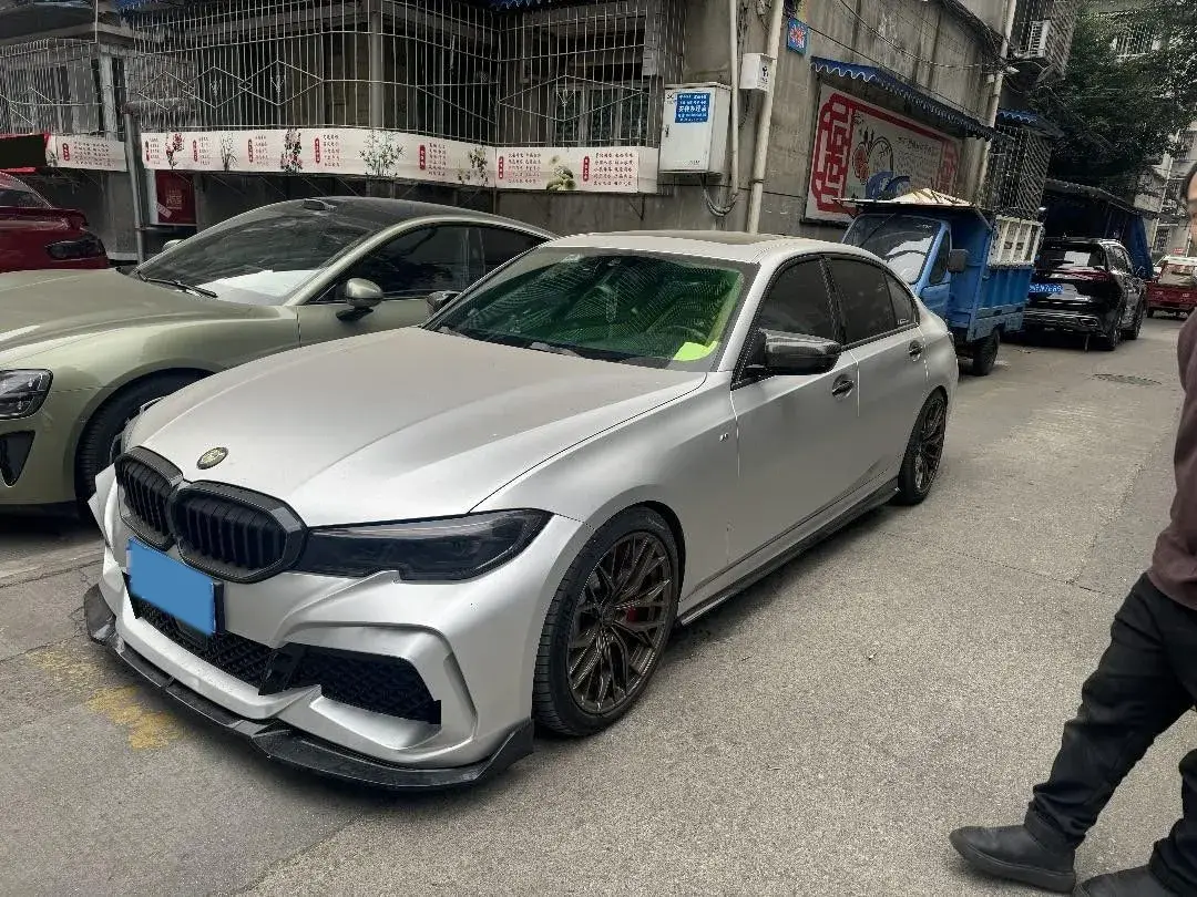 2022 BMW 3 Series 2.0T 184HP L4 8AT