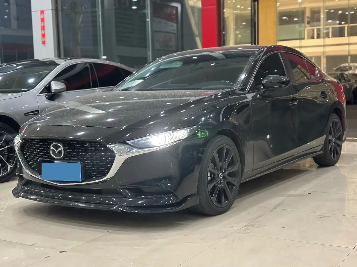 2023 Mazda 3 Axela 2.0L 158HP L4 6AT
