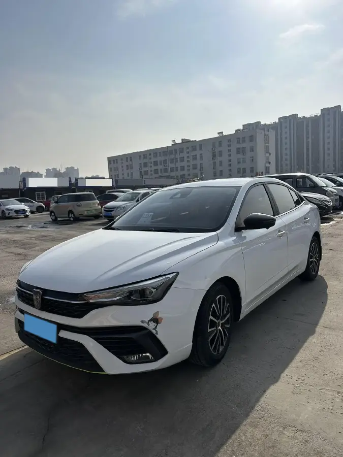2021 Roewe i5 1.5L 120HP L4 CVT