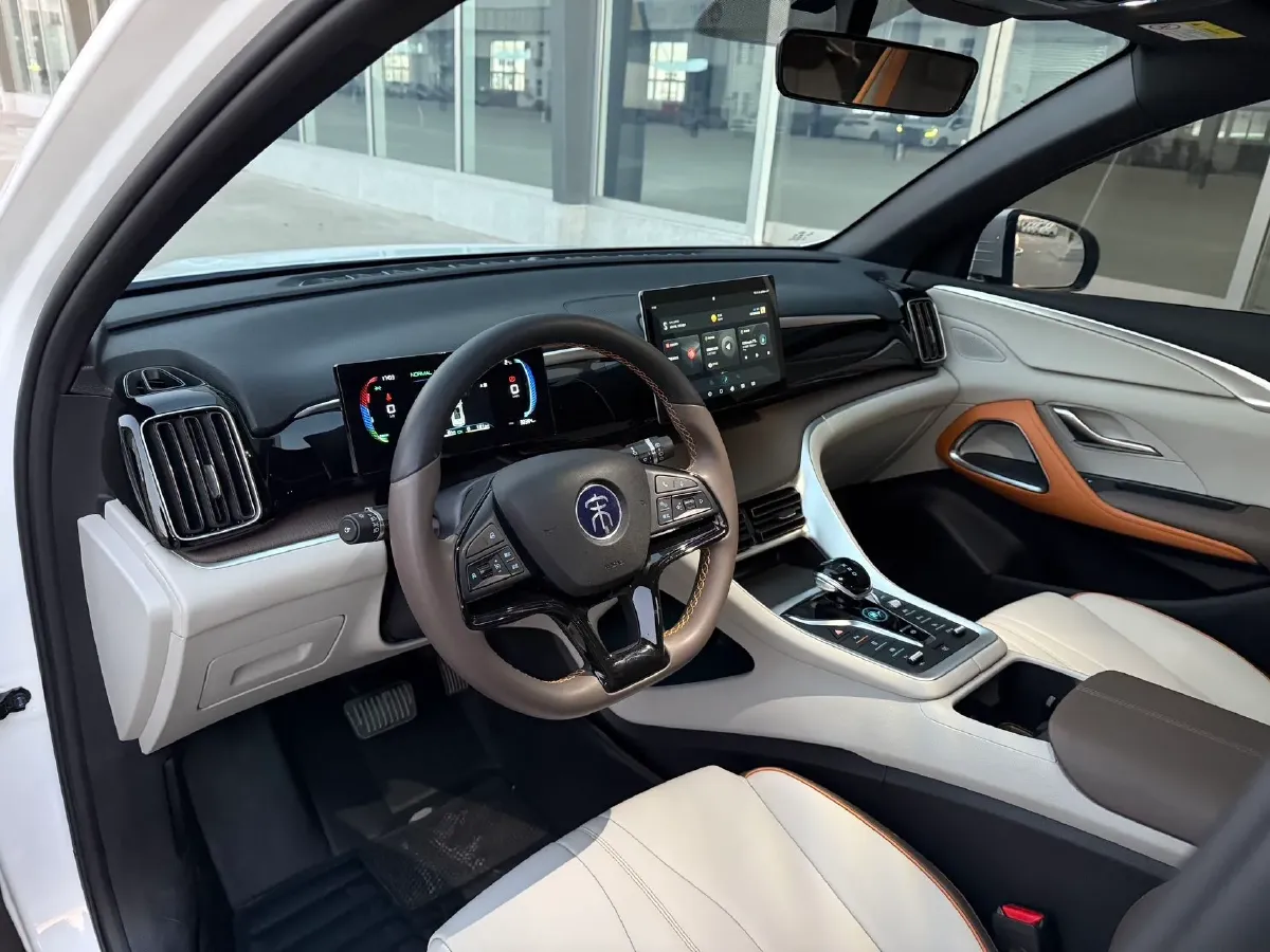 2022 Ruichi Auto EC35 BEV 82HP BEV 36.288KWH,autocango,china used car exporter,china ev exporter,chinese used car exporter,chinese used ev exporter