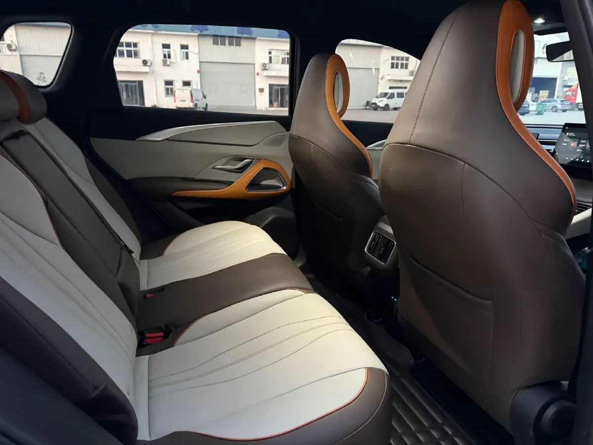 2022 Ruichi Auto EC35 BEV 82HP BEV 36.288KWH,autocango,china used car exporter,china ev exporter,chinese used car exporter,chinese used ev exporter