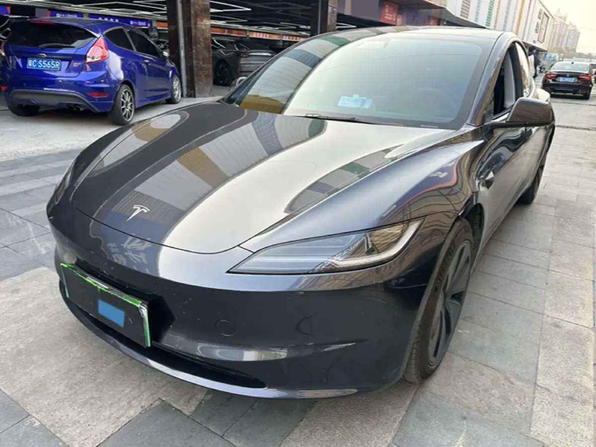 2023 HYPTEC GT BEV 80KWH