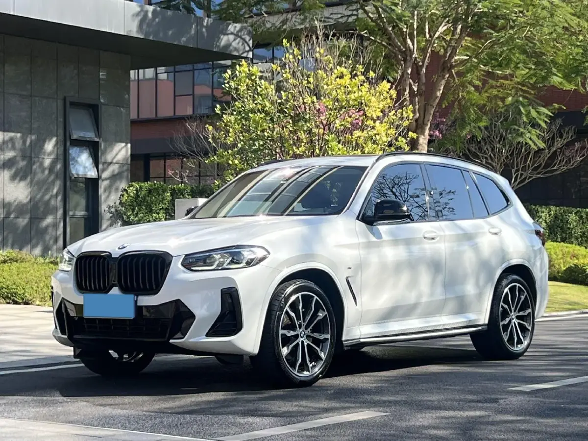2022 BMW X3 2.0T 252HP L4 8AT