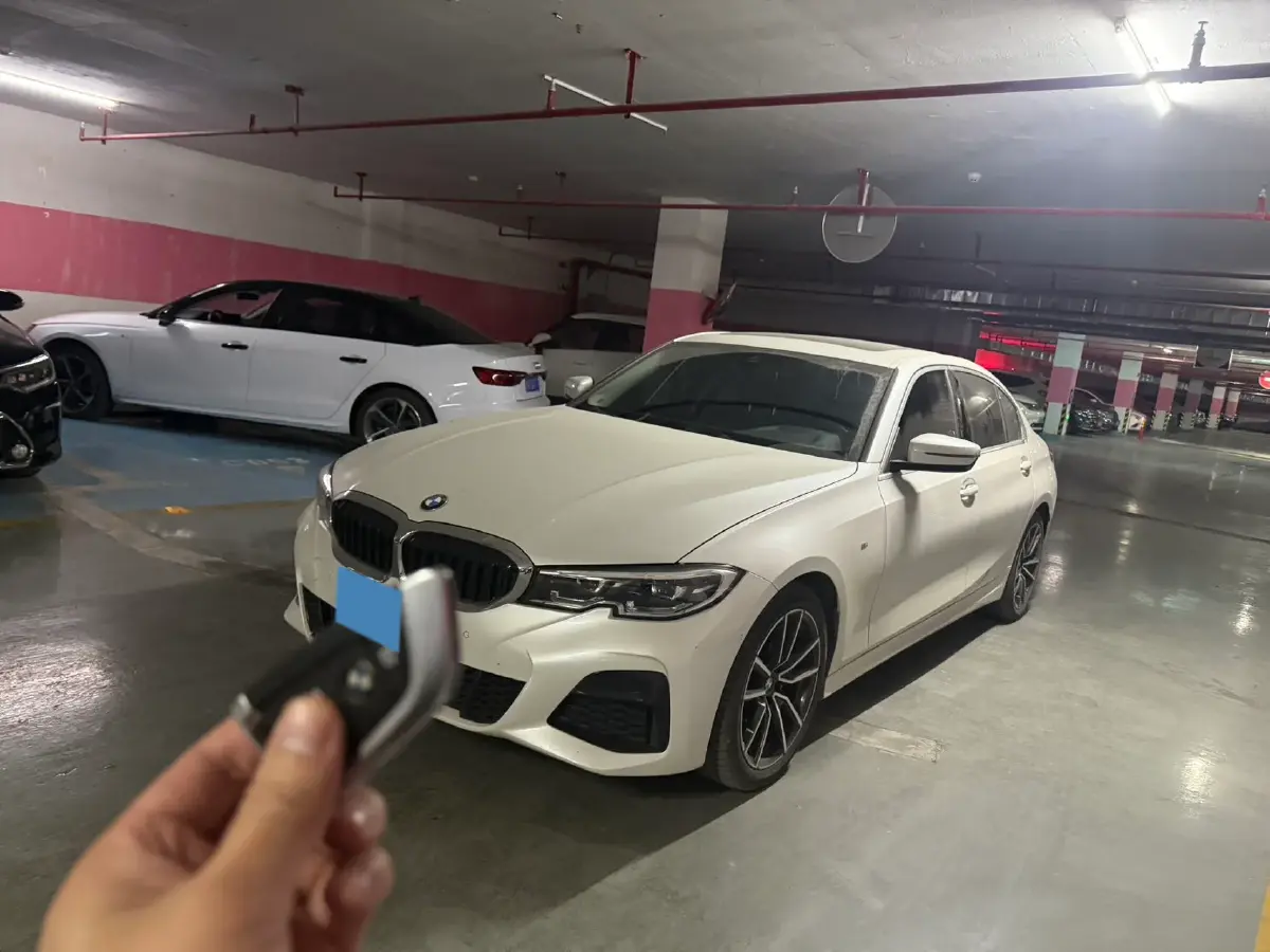 2020 BMW 3 Series 2.0T 184HP L4 8AT