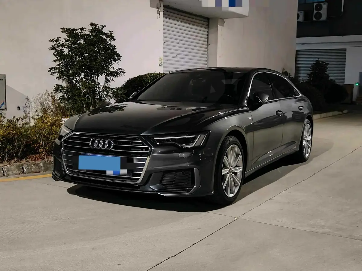 2021 Audi A6L 2.0T 224HP L4 7DCT