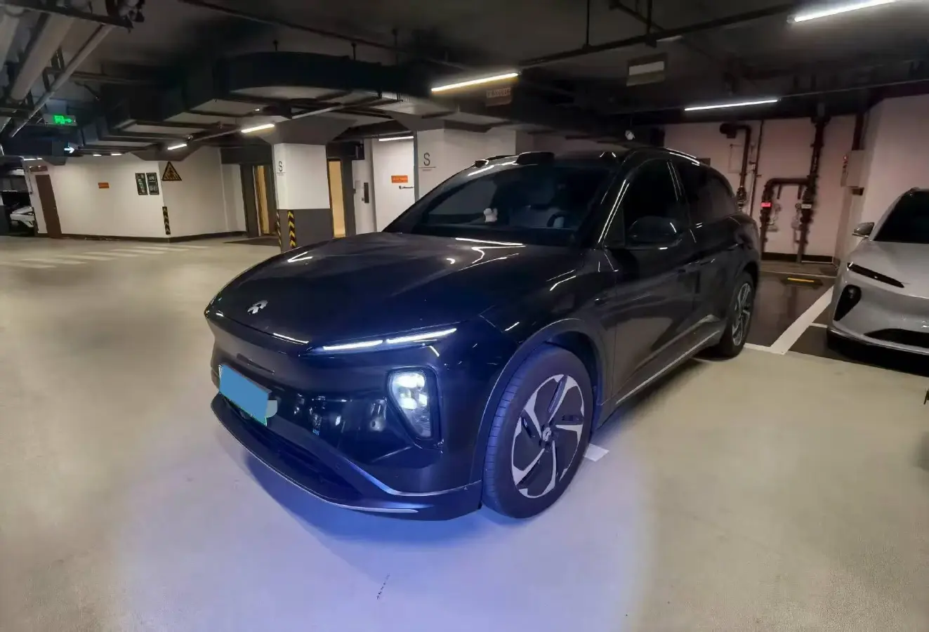 2024 NIO ES6 BEV 75KWH