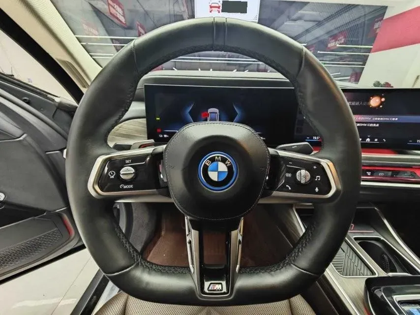 2023 BMW i7 BEV 101.7KWH,autocango,china used car exporter,china ev exporter,chinese used car exporter,chinese used ev exporter