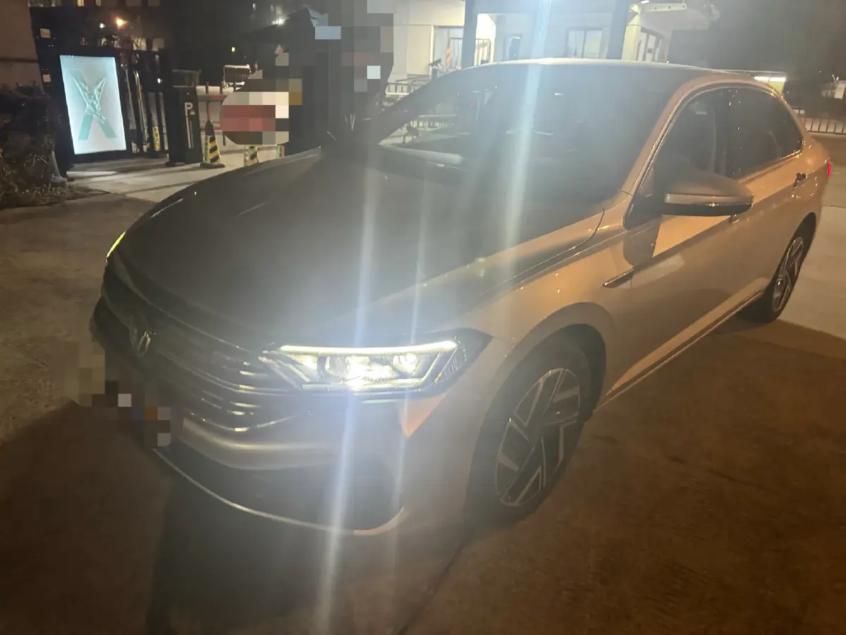 2023 Volkswagen Sagitar 1.4T 150HP L4 7DCT