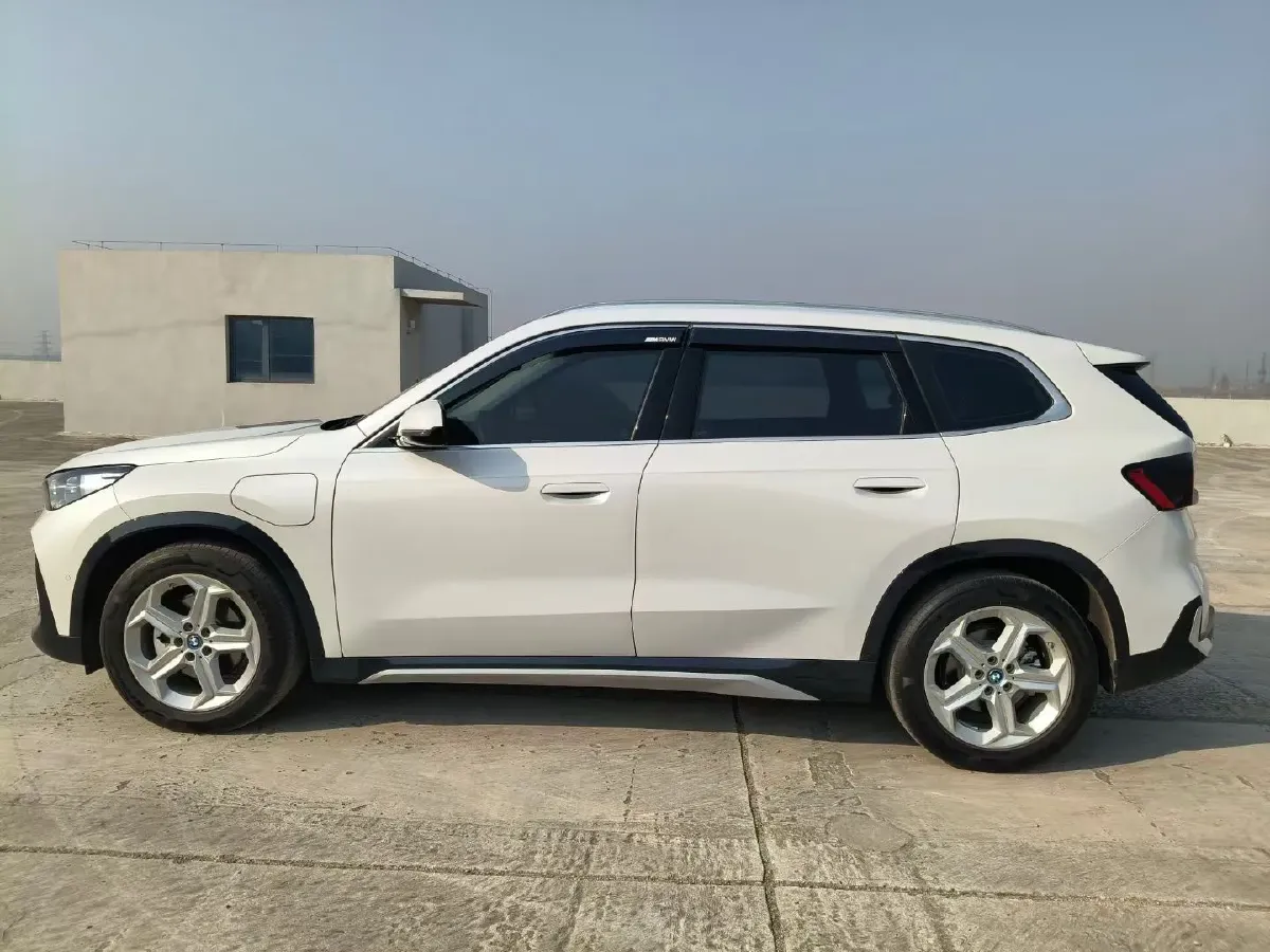 2025 BMW iX1 BEV,autocango,china used car exporter,china ev exporter,chinese used car exporter,chinese used ev exporter