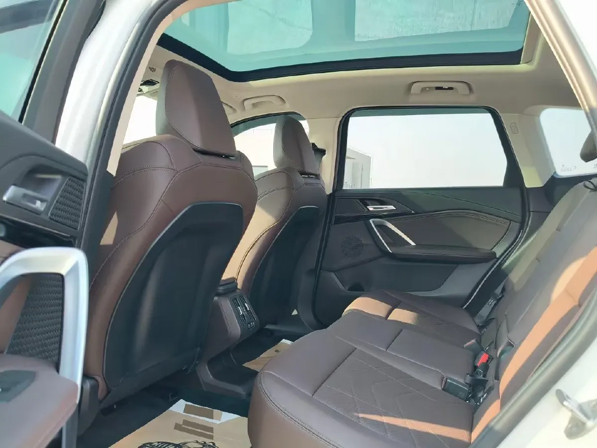 2025 BMW iX1 BEV,autocango,china used car exporter,china ev exporter,chinese used car exporter,chinese used ev exporter